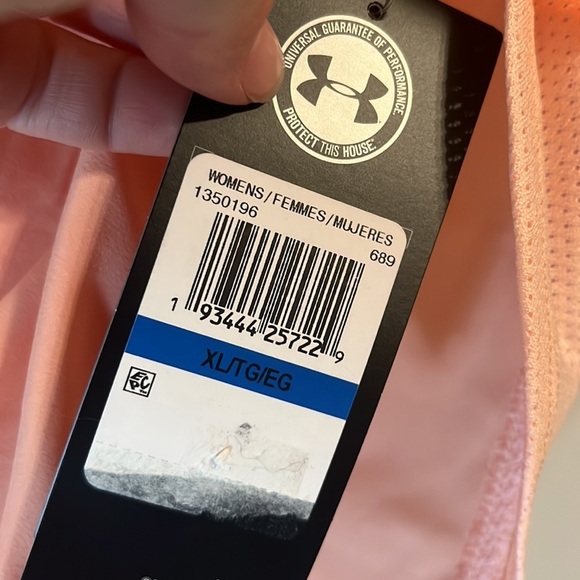 Under Amour Loose Heatgear Shorts - Picture 4 of 6